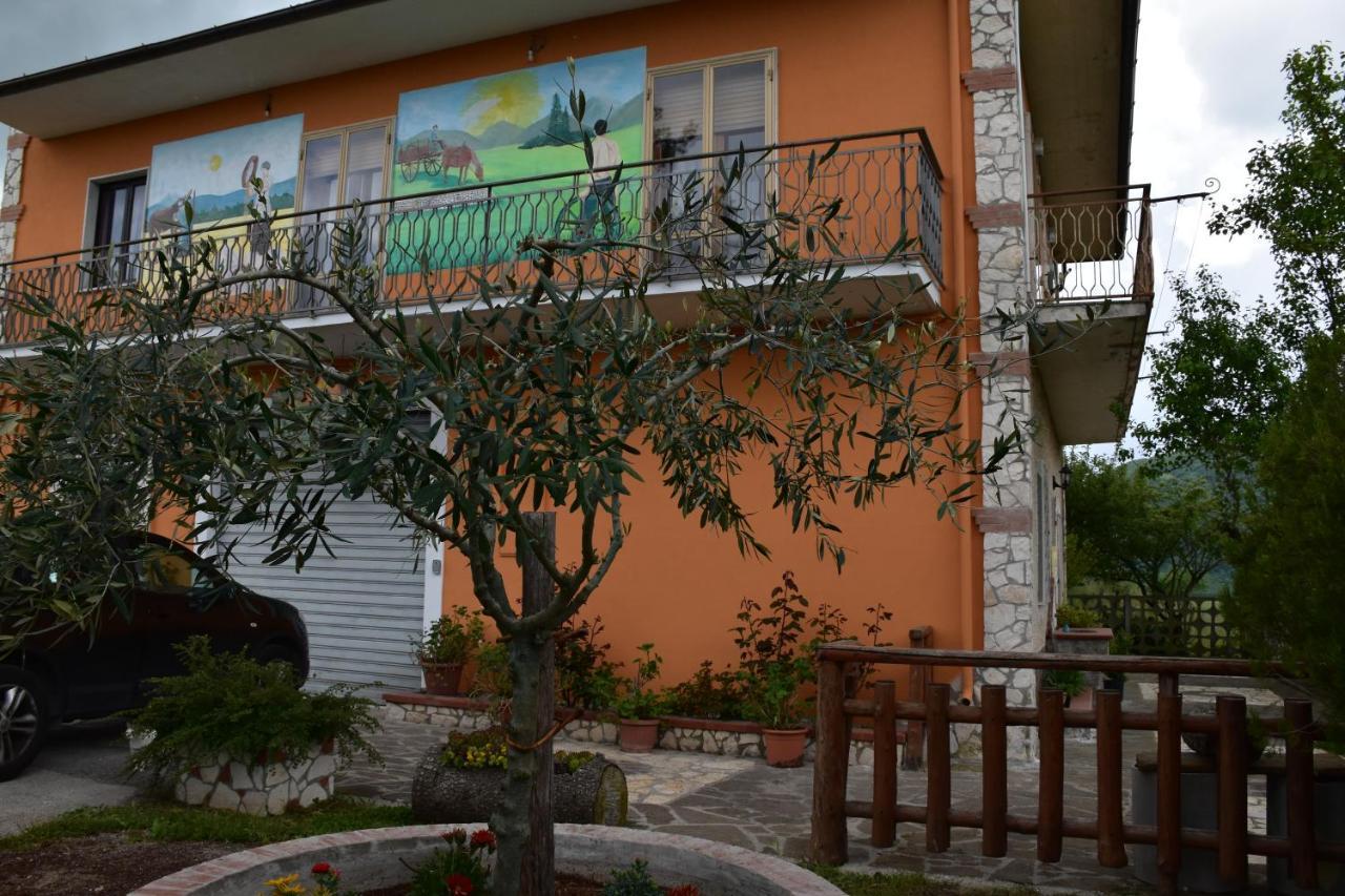 B&B Nel Verde Montesano sulla Marcellana Εξωτερικό φωτογραφία