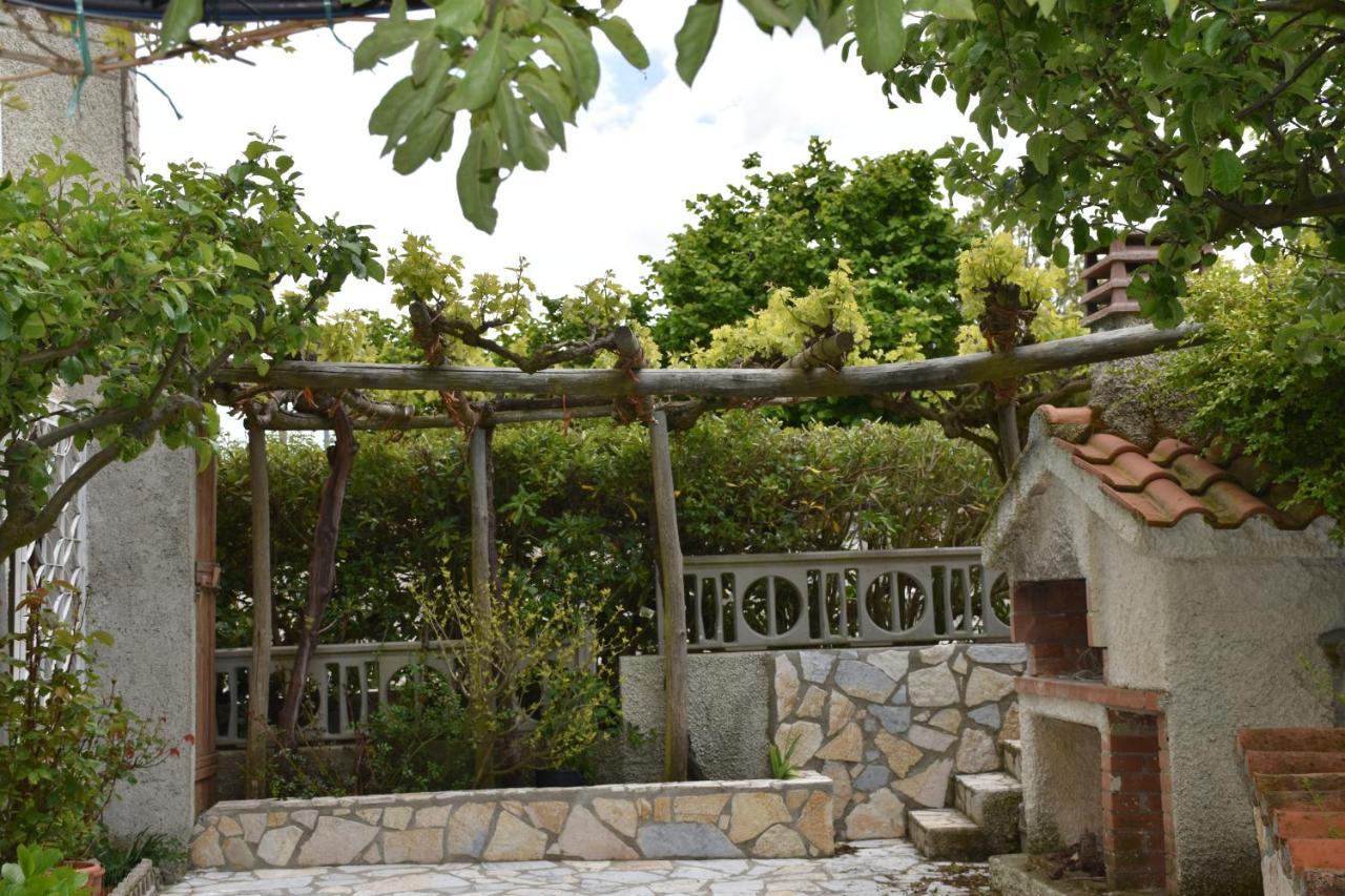 B&B Nel Verde Montesano sulla Marcellana Εξωτερικό φωτογραφία